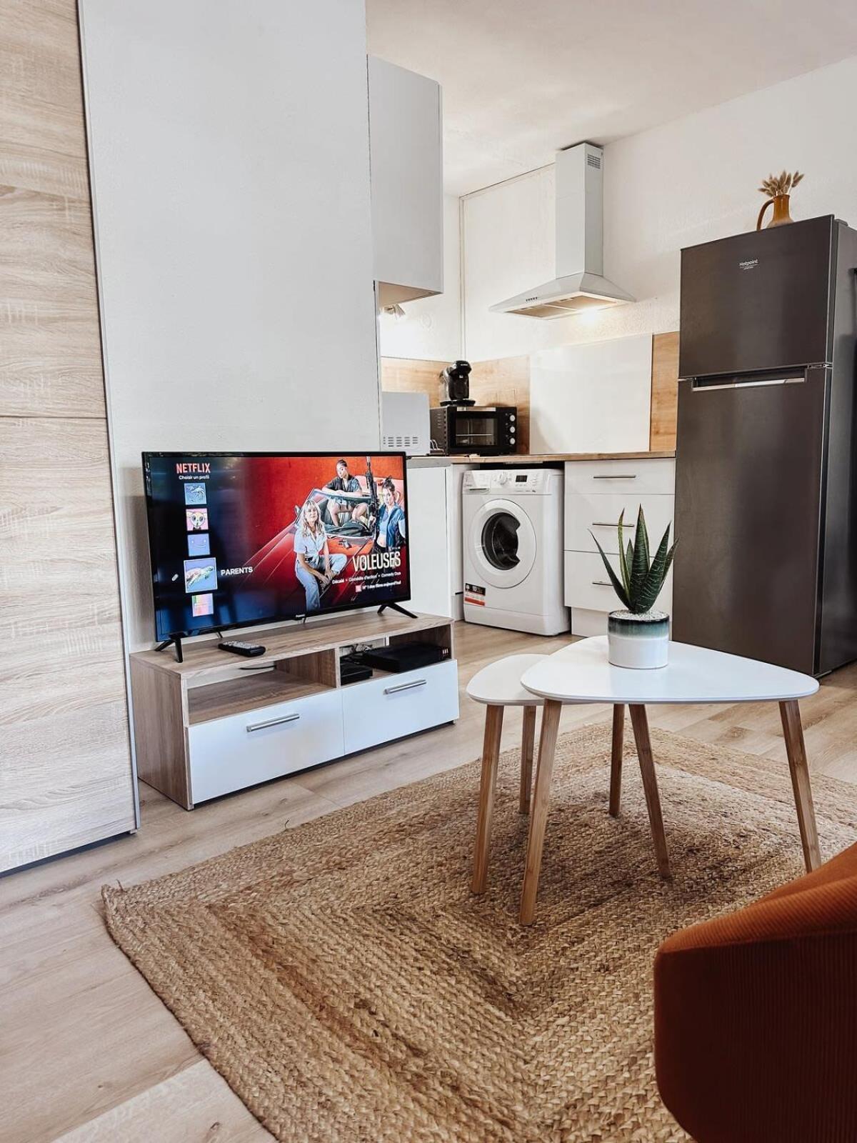נרבון Studio Cosy - Balcon - Wifi - Free Parking מראה חיצוני תמונה